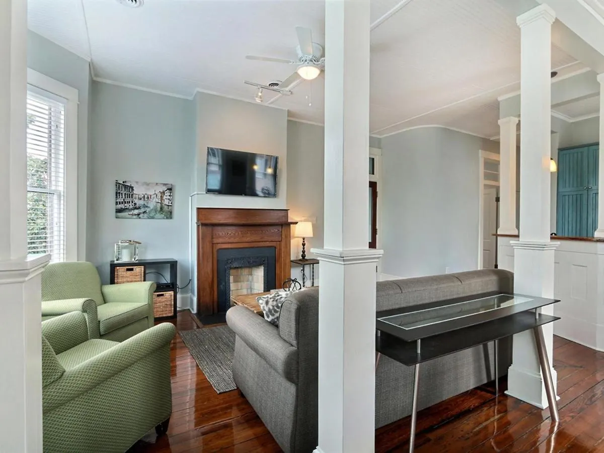 Lafayette Row Unit 3 Apartment Savannah United States