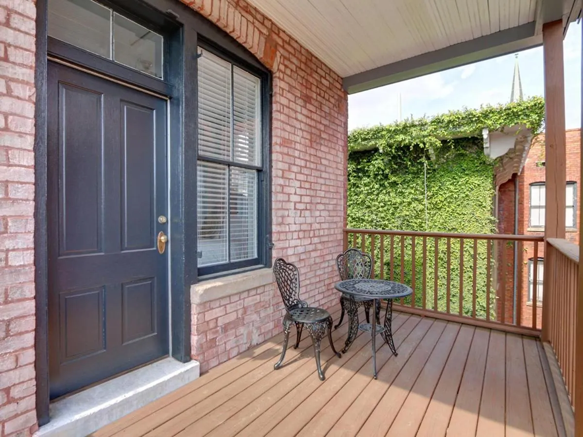 Lafayette Row Unit 3 Apartment Savannah