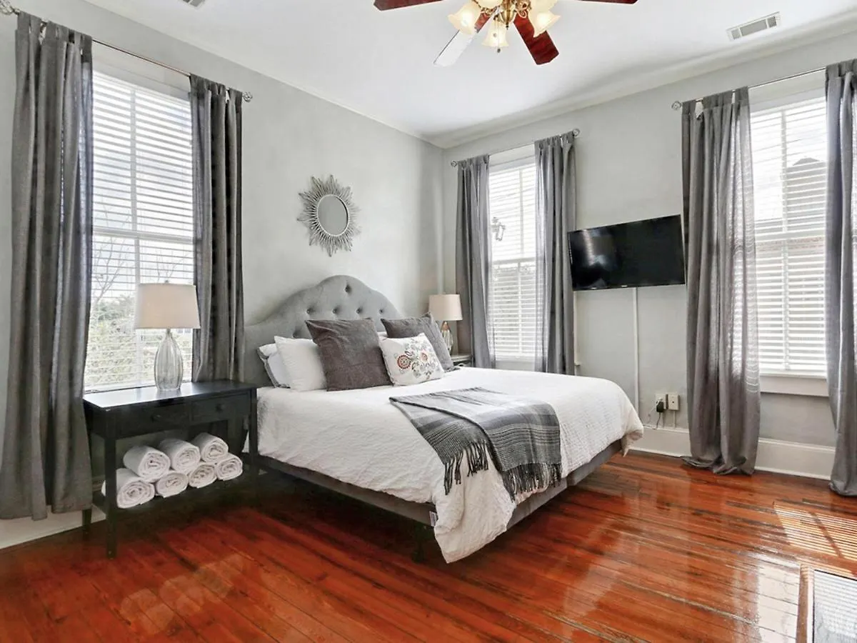 Lafayette Row Unit 3 Apartment Savannah